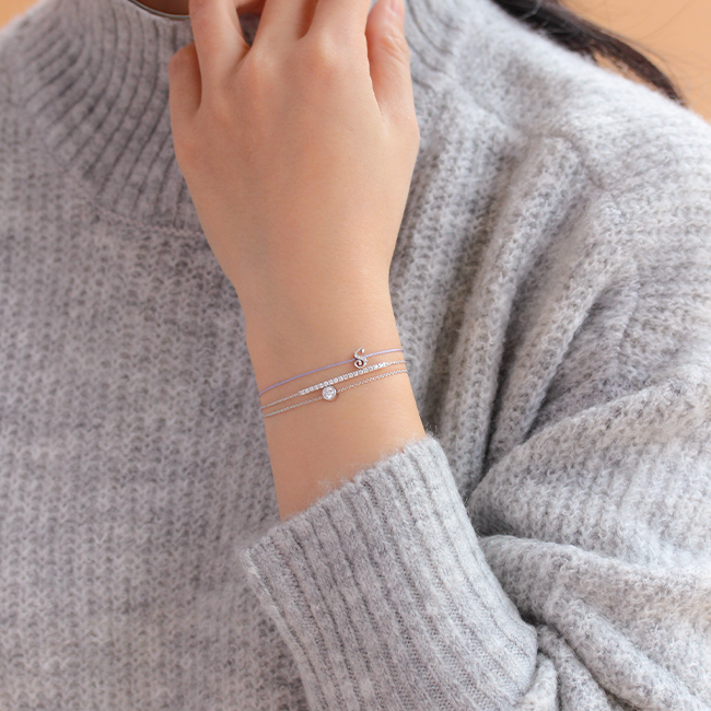 Diamond bar bracelet